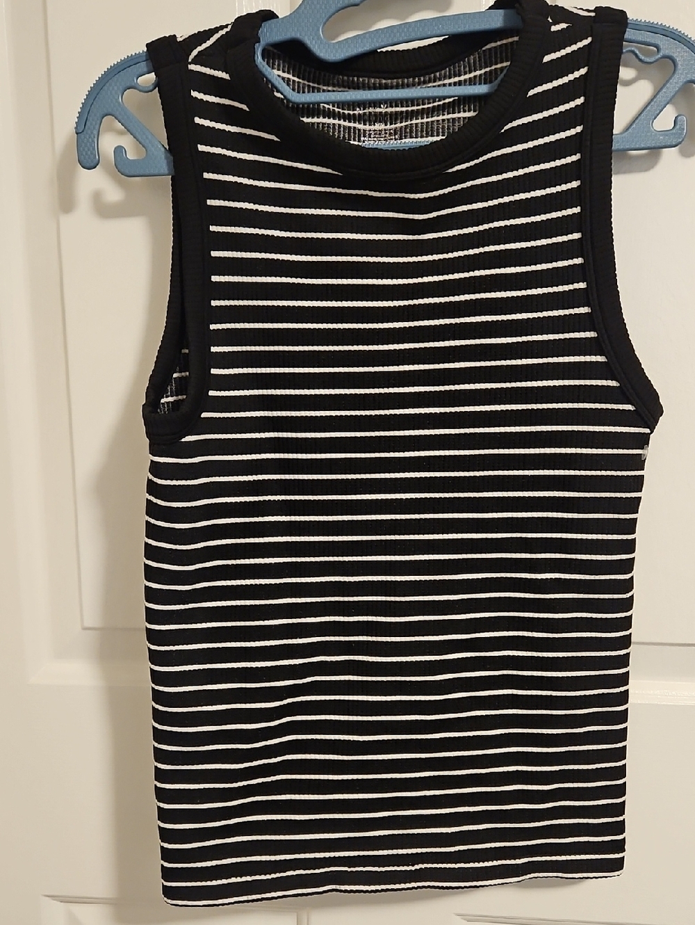 New York Laundry Black and White Striped Ribbed Tank Top